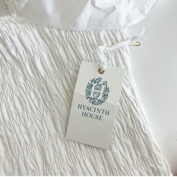 Tuckernuck Caterina Mini Dress L NWT White Cotton Smocked Puff Sleeve Boho - Picture 5 of 10